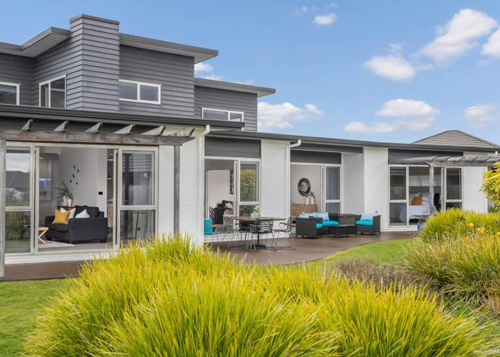  at 16 Pamela Christine Road, Patumahoe, Pukekohe