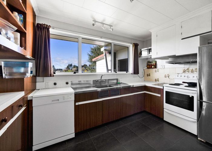  at 1634 Mountain Road, Inglewood, Inglewood