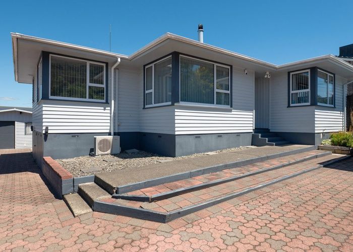  at 304 Clayton Road, Pukehangi, Rotorua, Bay Of Plenty