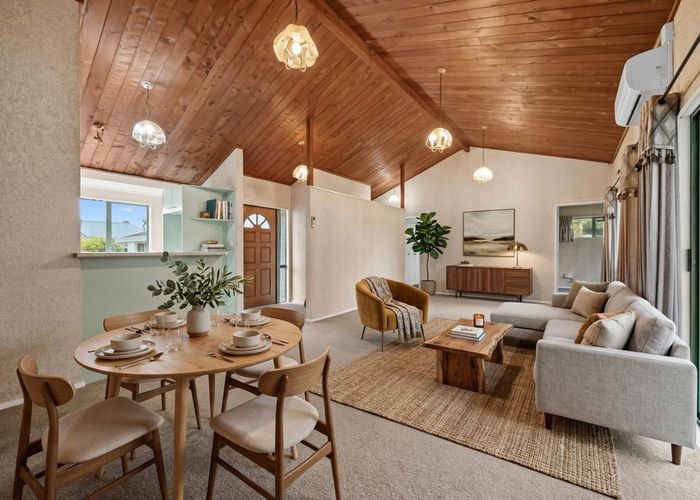  at 2/16 Airfield Road, Takanini, Papakura, Auckland