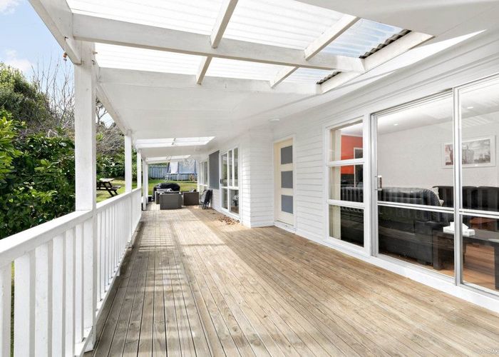  at 48 Captain Scott Road, Glen Eden, Waitakere City, Auckland