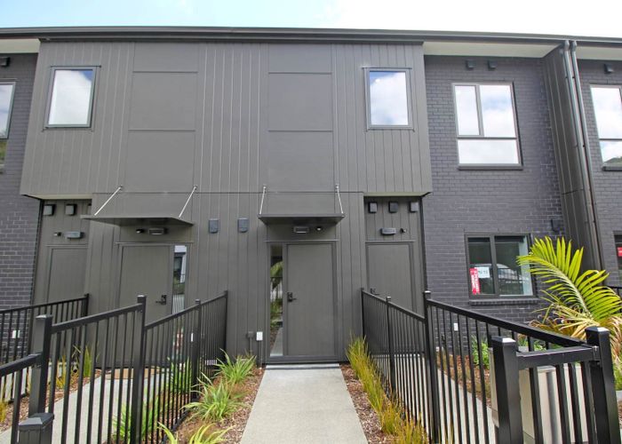  at 3/3 Koinaki Road, Stonefields, Auckland City, Auckland