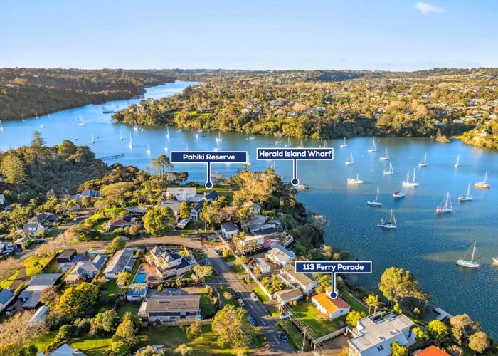  at 113 Ferry Parade, Herald Island, Waitakere City, Auckland