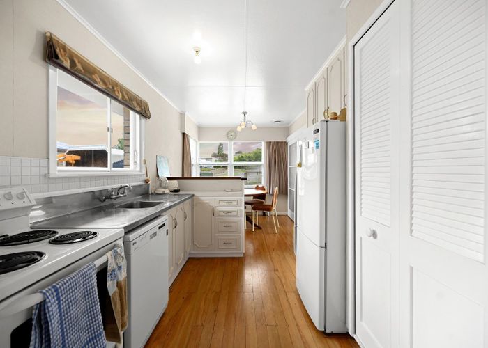  at 63 Resthill Crescent, Glenview, Hamilton, Waikato