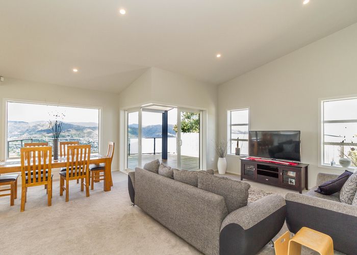  at 8 Fawcet Place, Belmont, Lower Hutt