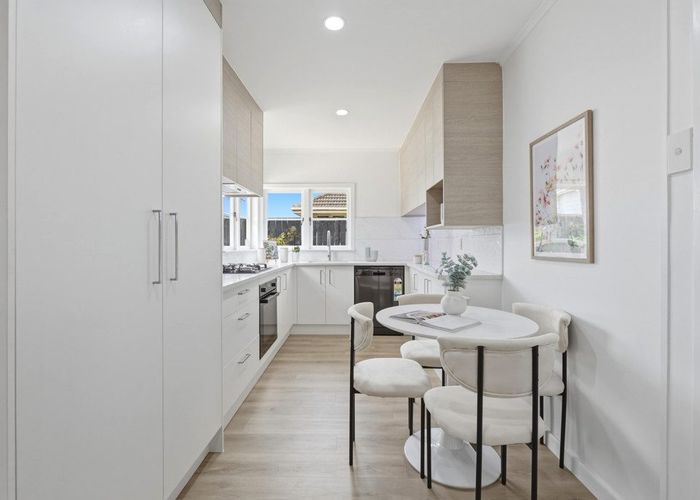  at 21 Vine Street, Mangere East, Manukau City, Auckland