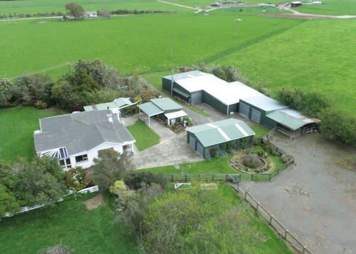 at 233 Aorangi Road, Aorangi