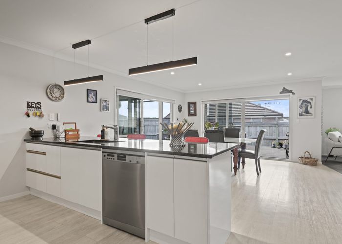  at 11 Story Street, Foxton Beach, Horowhenua, Manawatu / Whanganui