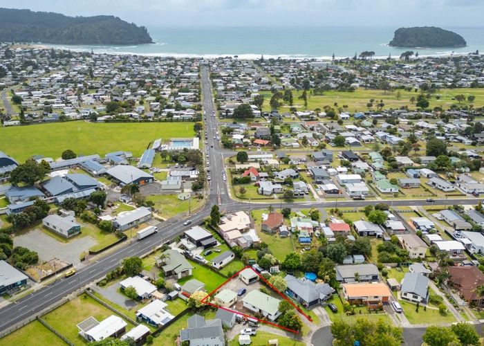  at 106 Waverley Place, Whangamatā