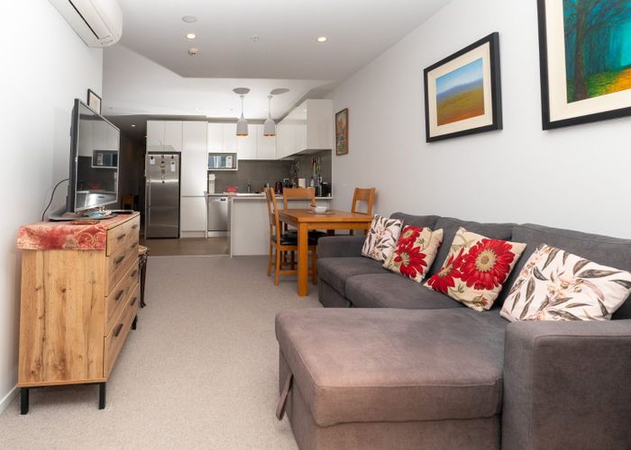  at 303C/26 Racecourse Parade, Avondale, Auckland City, Auckland