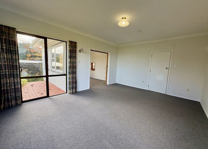  at 17 Bedford Grove, Kelson, Lower Hutt, Wellington