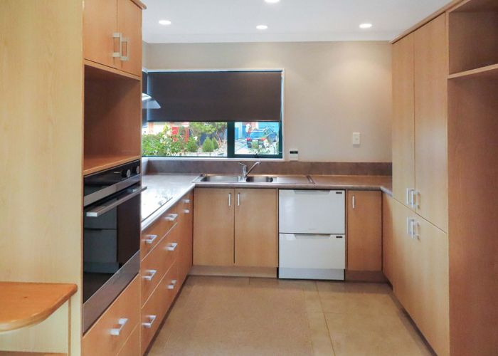  at 122 Redvers Drive, Belmont, Lower Hutt, Wellington