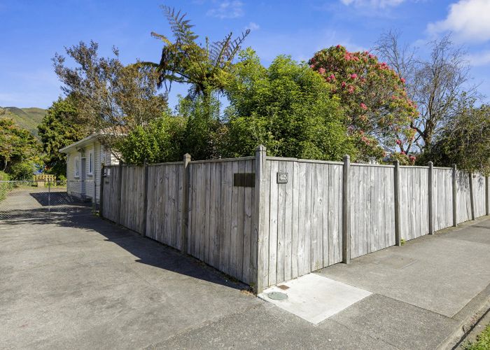  at 194 Naenae Road, Naenae, Lower Hutt, Wellington