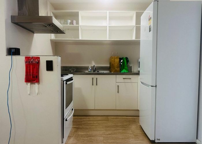  at 4/1510 Great North Road, Waterview, Auckland City, Auckland