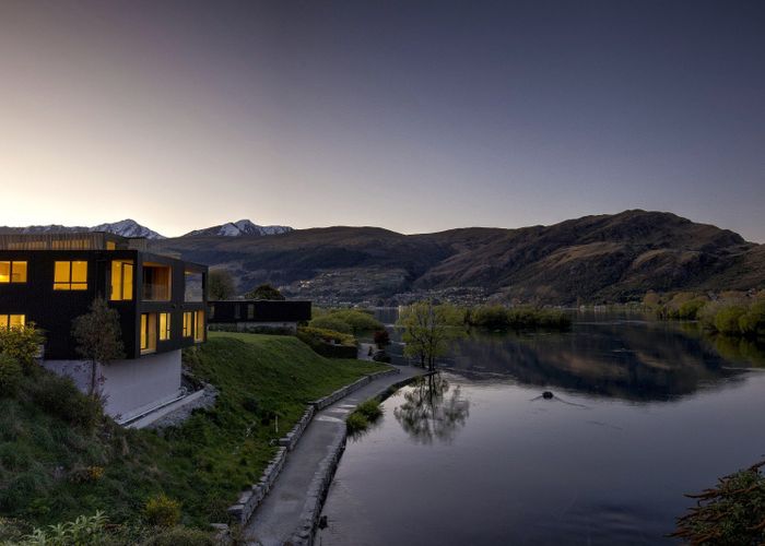  at 11B William Rees Place, Kelvin Heights, Queenstown-Lakes, Otago