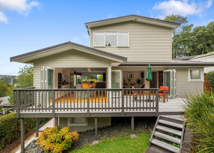  at 7 Barton Street East, Blockhouse Bay, Auckland City, Auckland