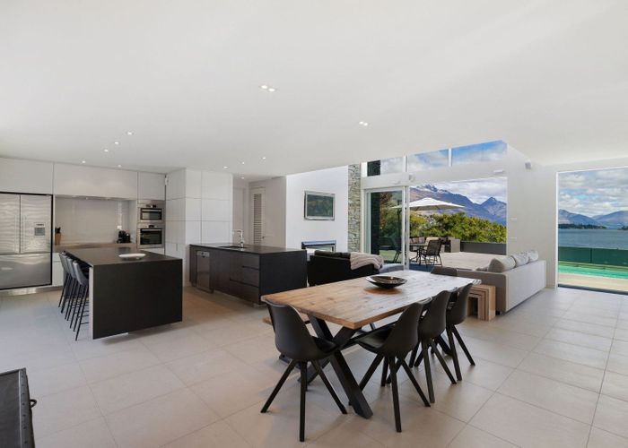  at 9 Stewart Street, Town Centre, Queenstown-Lakes, Otago