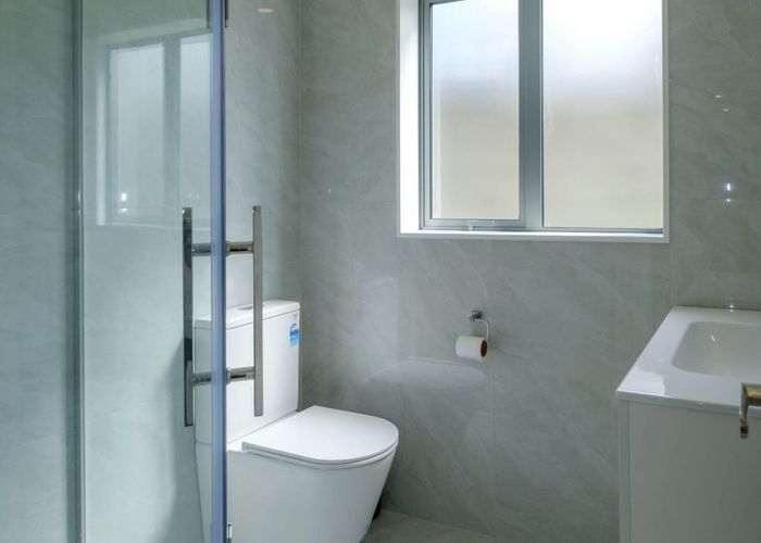  at 1E Ahorangi Road, Silverdale, Silverdale