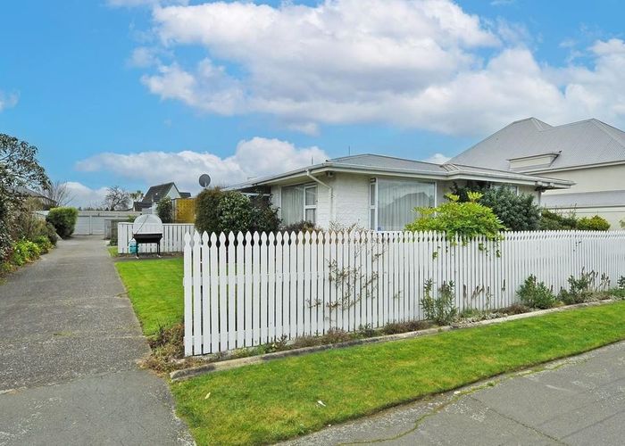  at 3/22 Burdale Street, Riccarton, Christchurch