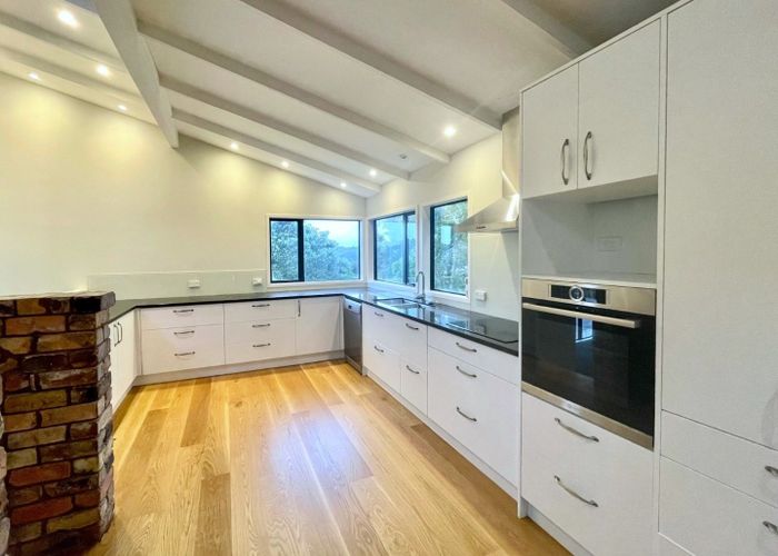  at 55 Robinson Road, Coatesville, Albany