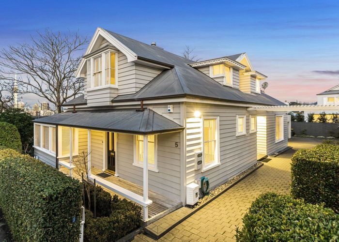 Free property data for 5 Collingwood Street, Freemans Bay, Auckland