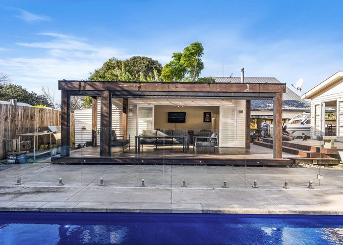  at 110 Second View Avenue, Beachlands, Auckland