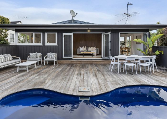 at 16 Ashwell Street, Saint Heliers, Auckland