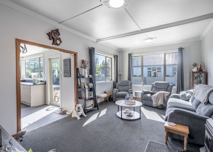  at 62 Bullar Street, Grasmere, Invercargill