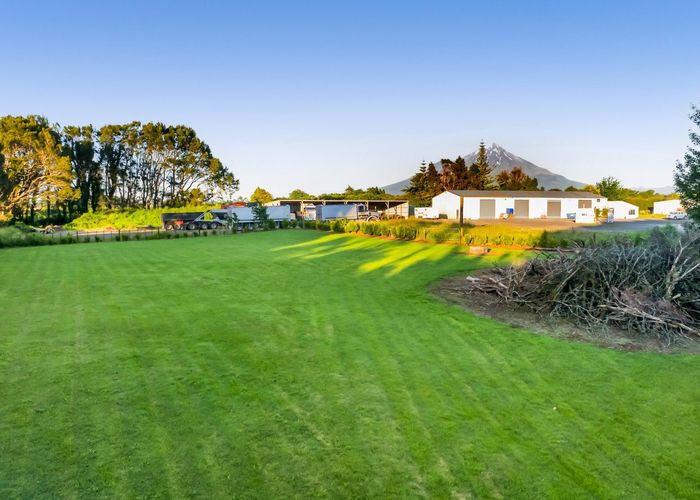  at Broadway, Stratford, Stratford, Taranaki