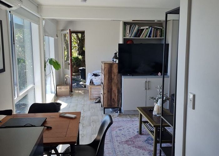  at 39B Robieson Street, Roseneath, Wellington, Wellington