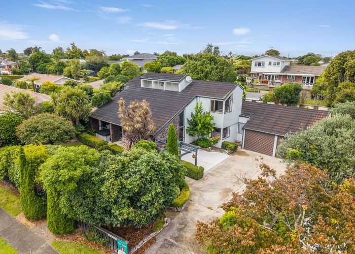  at 9 Wilfred Street St Andrews Hamilton, Saint Andrews, Hamilton, Waikato