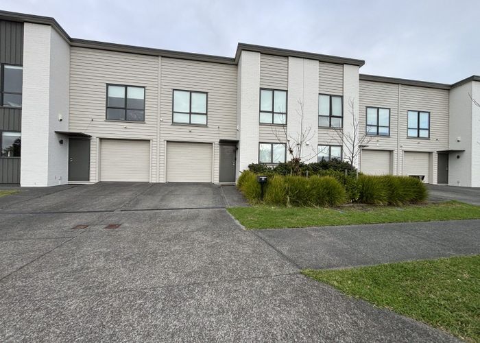  at 60 Te Napi Drive, Takanini, Papakura, Auckland