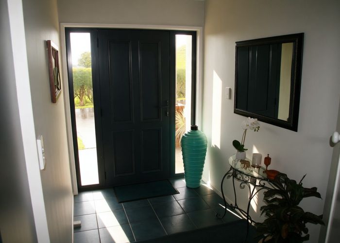  at 1758 Mountain Road, Inglewood, Inglewood