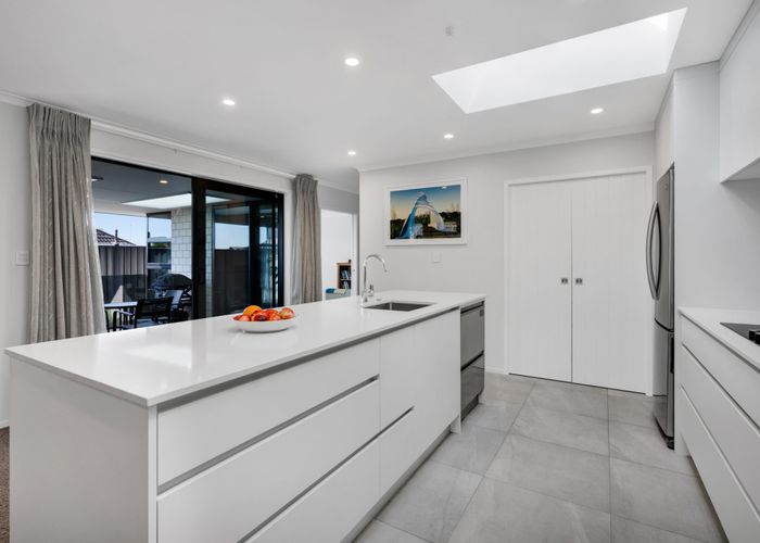  at 8 Clinton Street, Fitzroy, New Plymouth, Taranaki