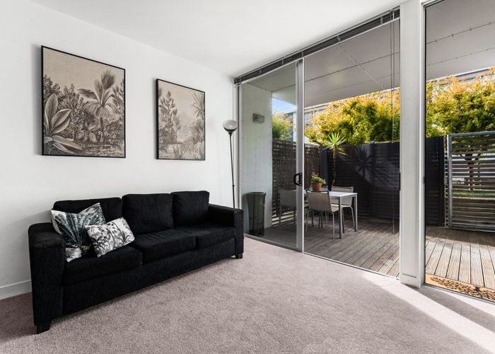  at 105/22 Fisher-Point Drive, Freemans B, Auckland