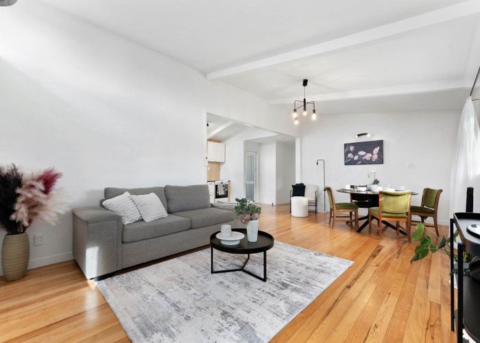  at 21 & 21A Patts Avenue, Glendene, Waitakere City, Auckland