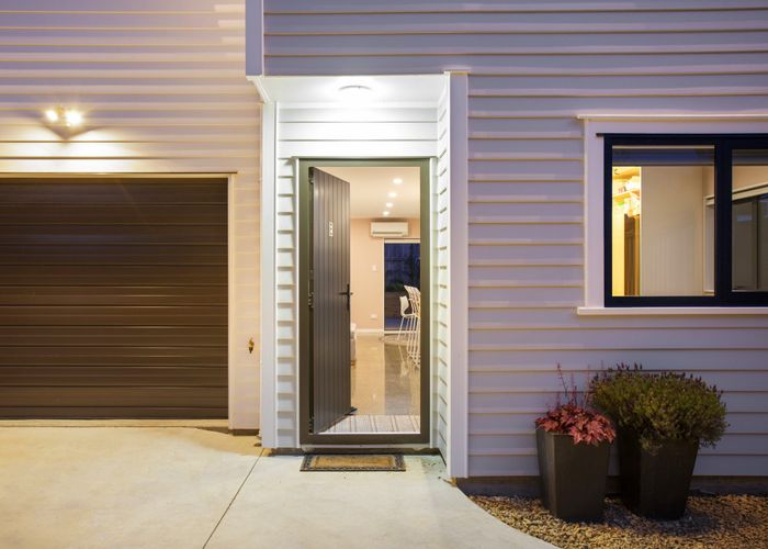  at 80E Woodglen Road, Glen Eden, Auckland
