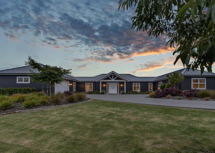  at 90 Bushlake Way, Karaka, Franklin, Auckland