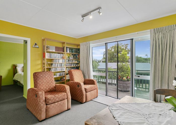  at 2/24 Charles Crescent, Rainbow Point, Taupō