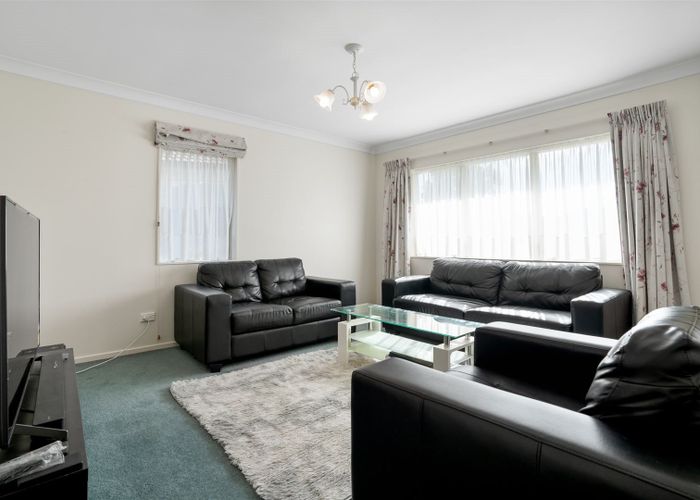  at 79 Longford Park Drive, Takanini