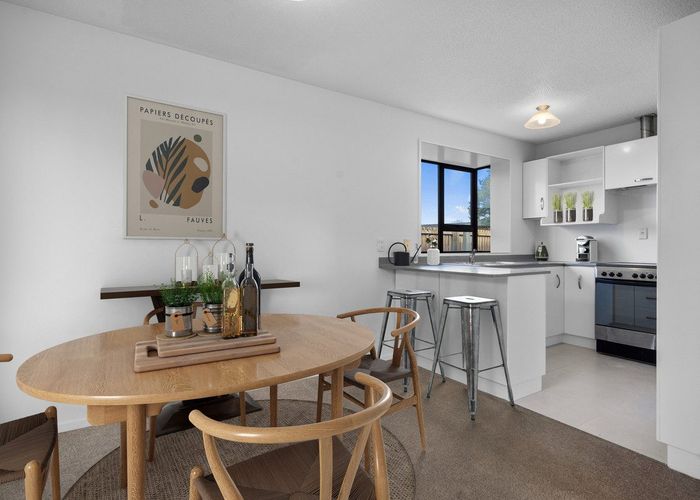  at 2/26 Brynley Street, Hornby, Christchurch