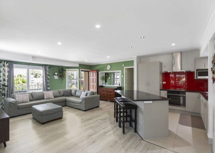  at 18A Tironui Station Road East, Papakura