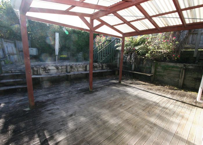  at 2a Tableau Place, Totara Vale, North Shore City, Auckland