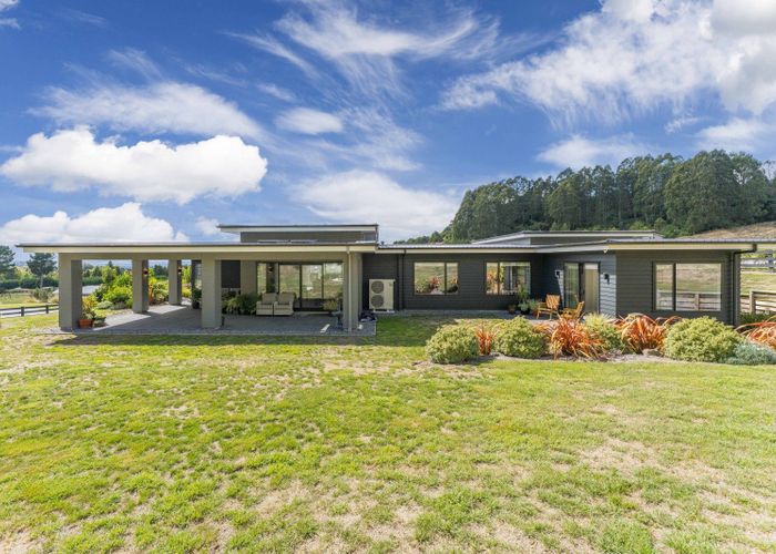  at 16 Lochinvar Lane, Acacia Bay, Taupo, Waikato