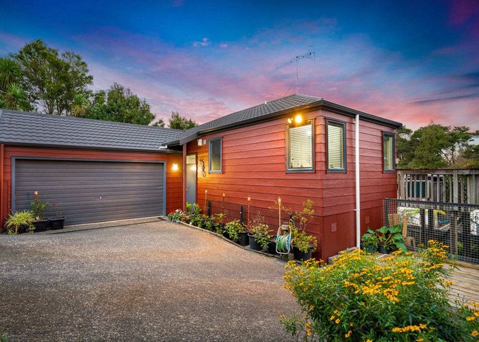  at 204A Old Titirangi Road, Titirangi, Waitakere City, Auckland