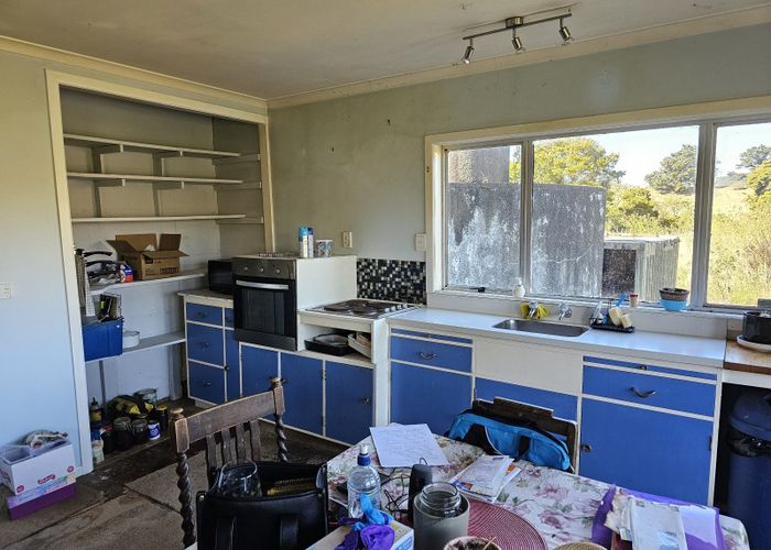  at 12 Akaroa Street, Pongaroa