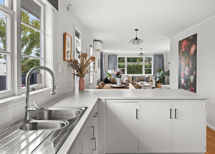  at 909 Churchill Street, Akina, Hastings