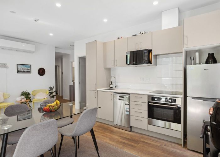  at Unit 11, 30 Red Oaks Drive, Wyndham Gardens, Frankton, Queenstown-Lakes, Otago