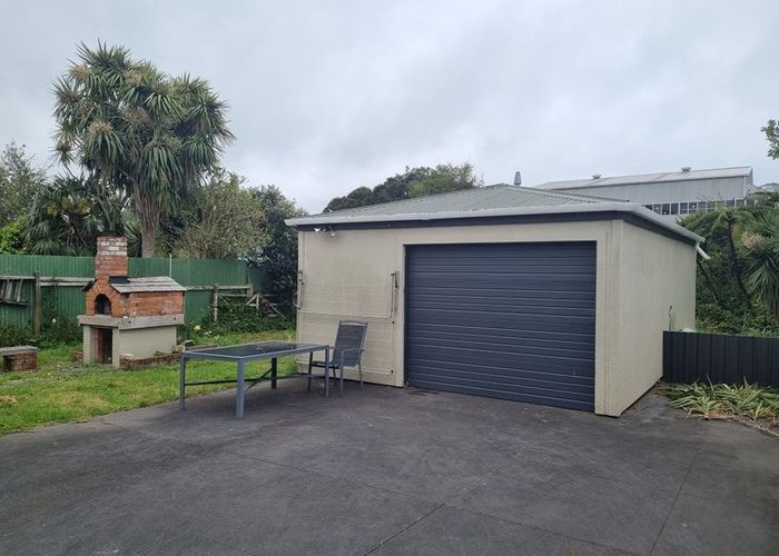  at 32 Gaine Street, City Centre, New Plymouth, Taranaki