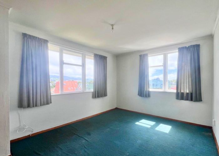  at 7 Hazard Grove, Cannons Creek, Porirua, Wellington